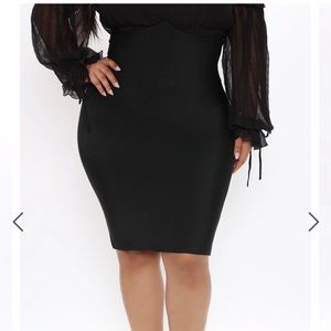 Fashionova All black 2x bandage midi skirt